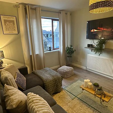 Lovely Modern 2 Bedrom Unit Close To City Center Dalneigh Zewnętrze zdjęcie
