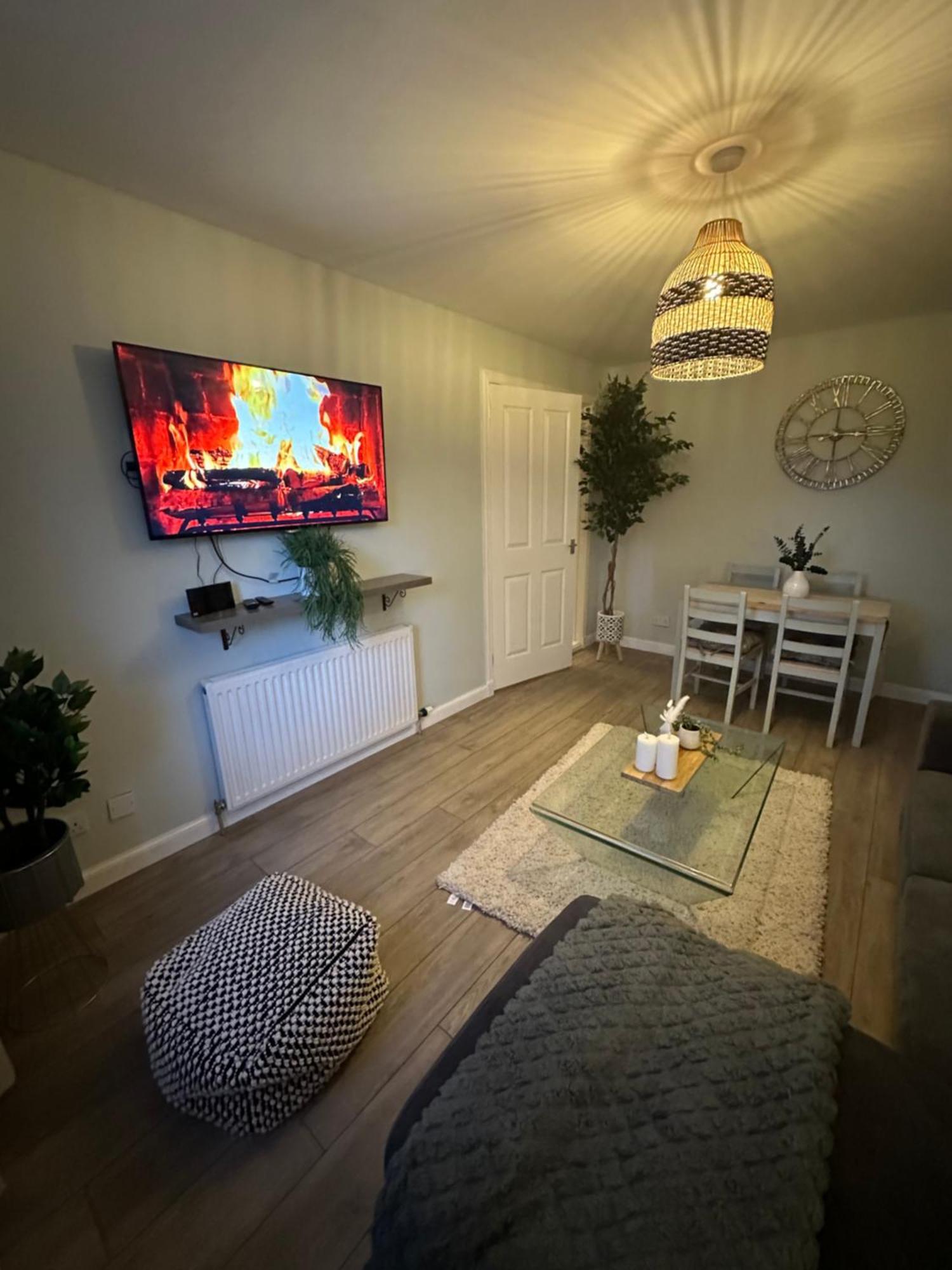 Lovely Modern 2 Bedrom Unit Close To City Center Dalneigh Zewnętrze zdjęcie